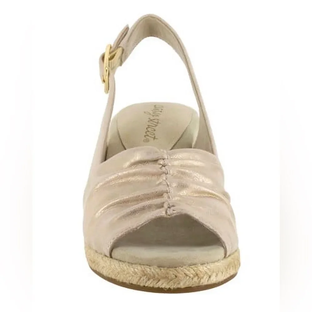 8.5W Gold Easy Street Espadrilles EUC